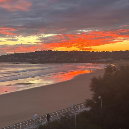 Ático primera línea Playa de San Lorenzo Gijón Exterior foto